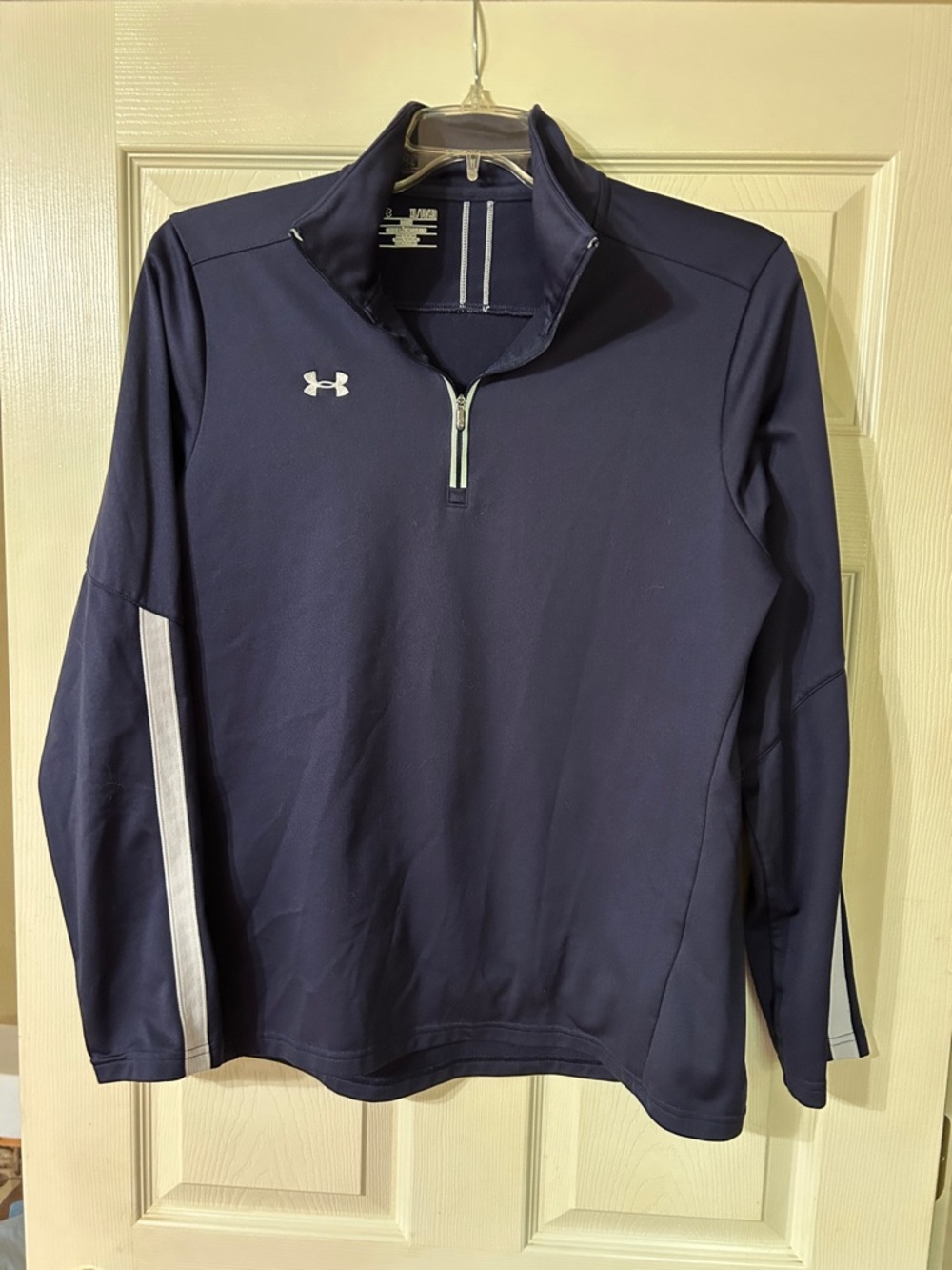 Under Armour Navy 3/4 Zip - Picture 2 of 7